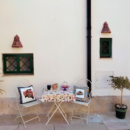 Le Lanterne Di Terrasini Hotel Luaran gambar