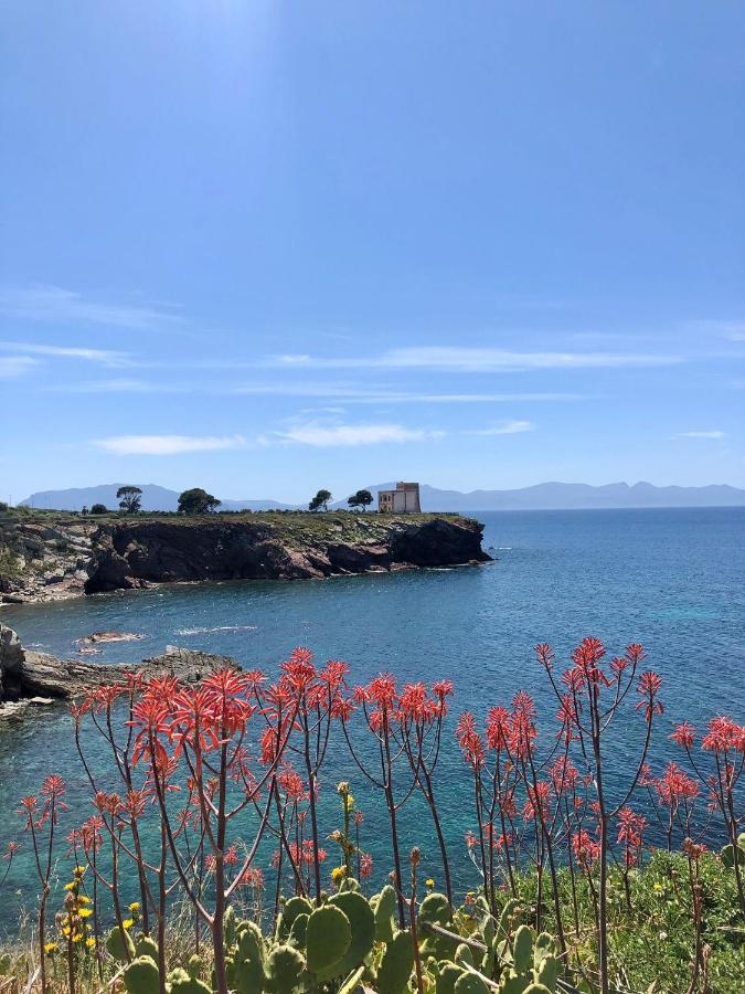 Le Lanterne Di Terrasini Hotel Luaran gambar