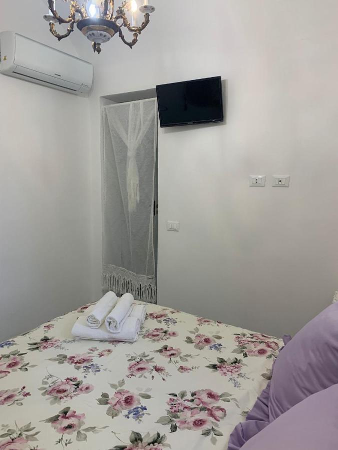 Le Lanterne Di Terrasini Hotel Luaran gambar