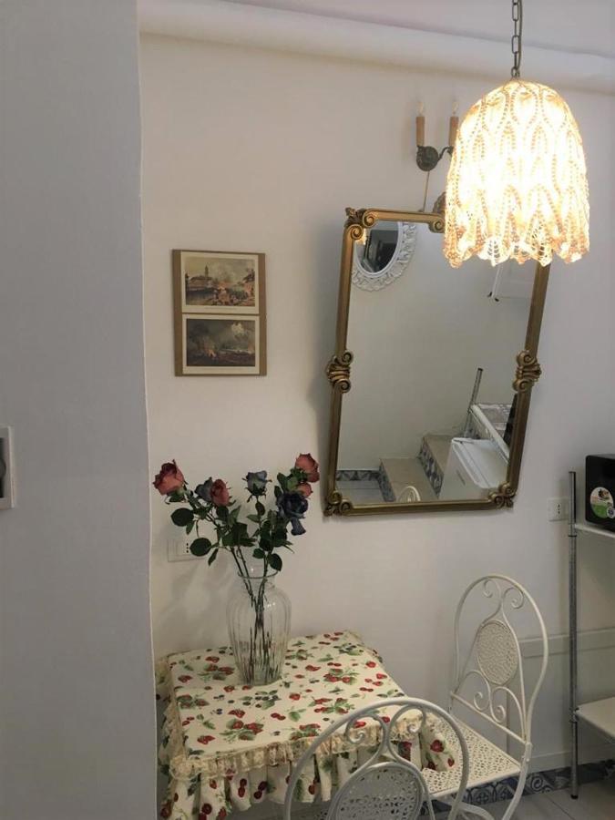 Le Lanterne Di Terrasini Hotel Luaran gambar